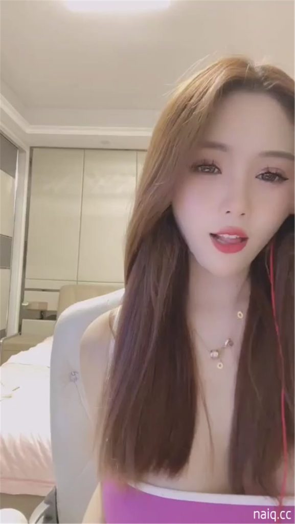 初夏颜值主播【库库】(库宝) 170大长腿G奶美女 1V1道具自慰 [2V-822MB]插图